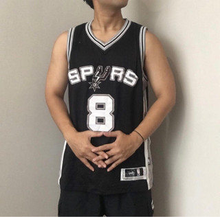 لباس بسکتبال پسرانه San Antonio spurs شماره ۸ MILLS